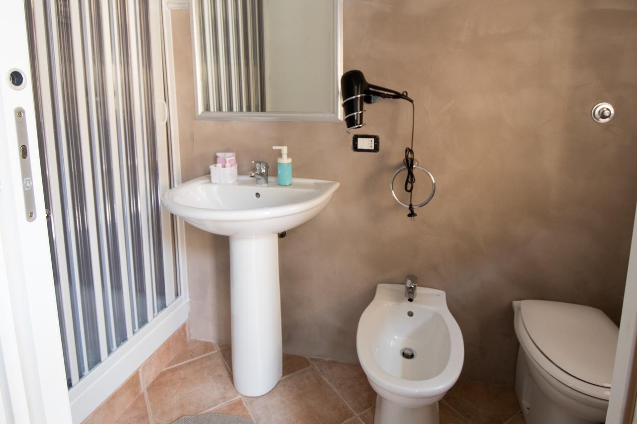 La Terrazza Di Girgenti Bed & Breakfast อากริเจนโต ภายนอก รูปภาพ