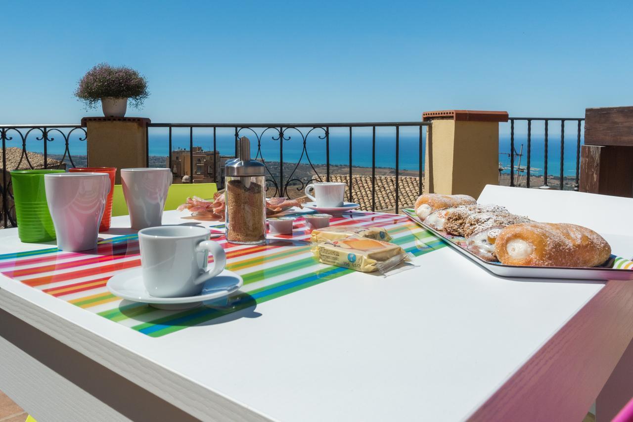 La Terrazza Di Girgenti Bed & Breakfast อากริเจนโต ภายนอก รูปภาพ